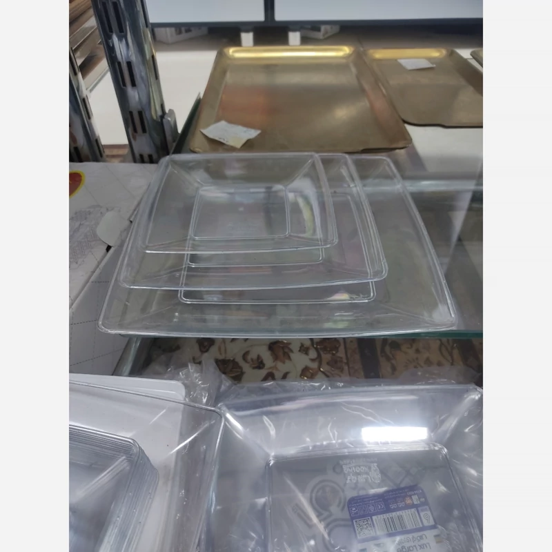 ظروف یکبار مصرف میوه خوری لوکس