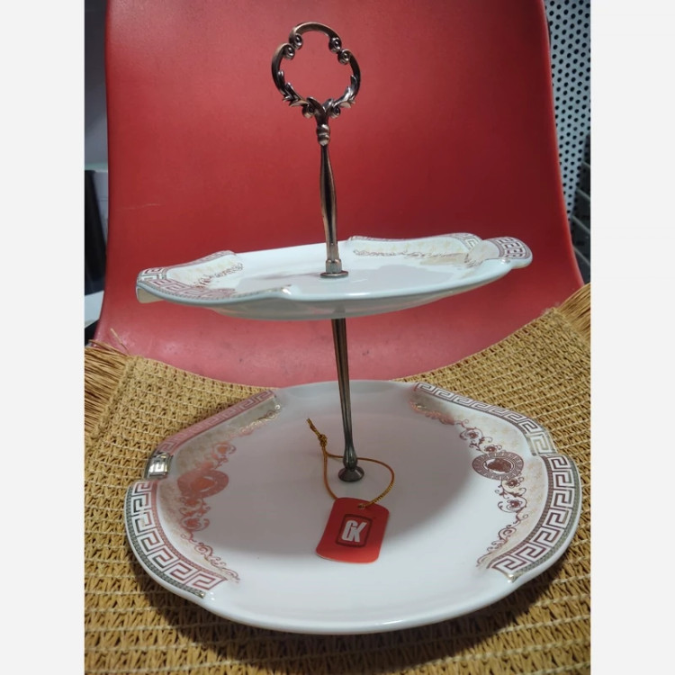 شیرینی خوری دو طبقه گلدکیش