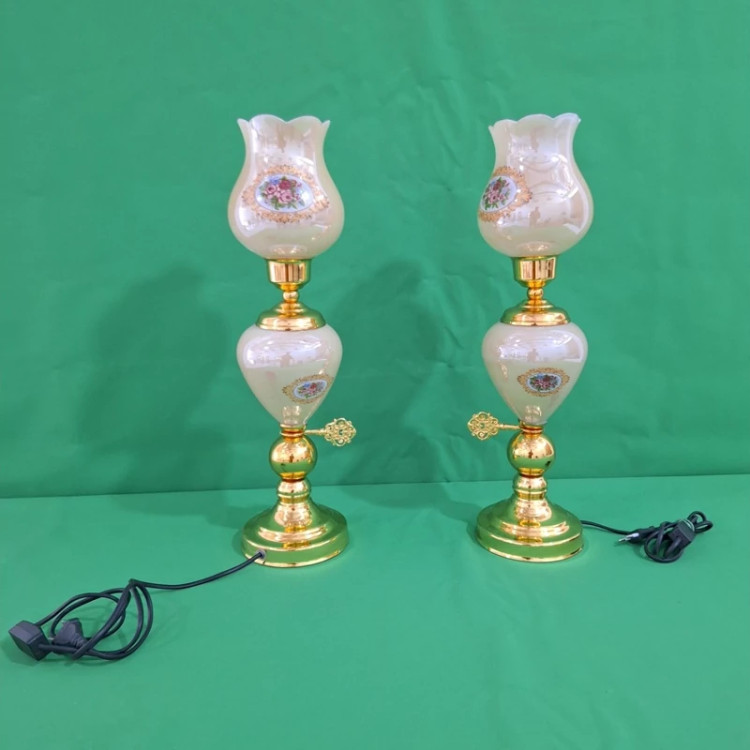 شمعدانی رو کنسولی کرم طلایی (تکی)