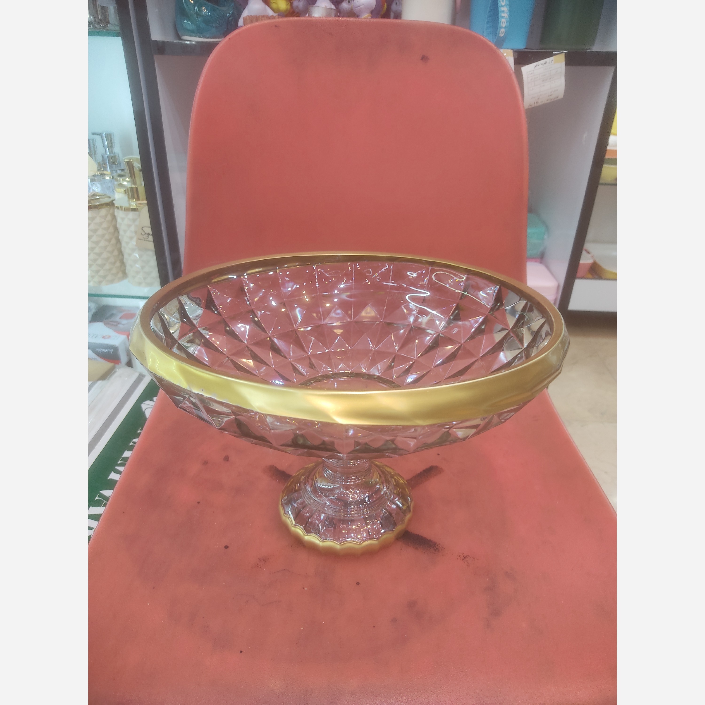 میوه خوری ارغوانی لب طلا پایه دار