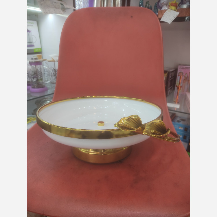 شیرینی خوری گل لی لیوم متنوع
