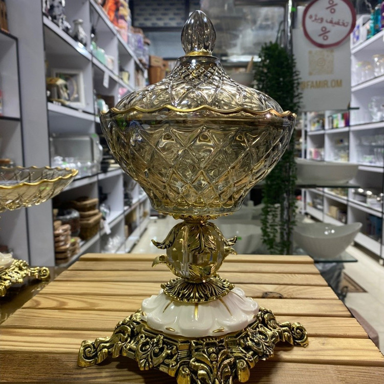 شکلات خوری پایه دار
