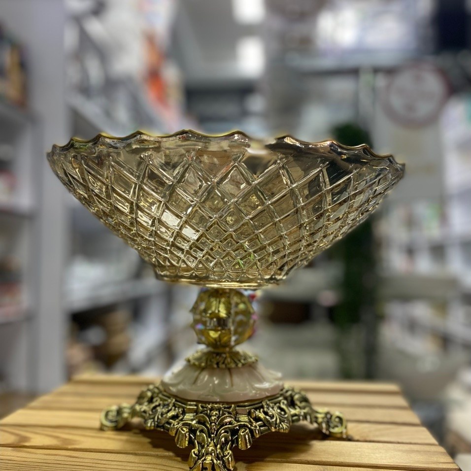 میوه خوری پایه دار