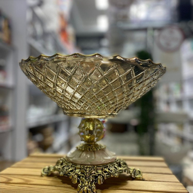 میوه خوری پایه دار