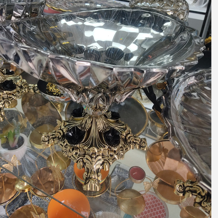 میوه خوری پایه دار